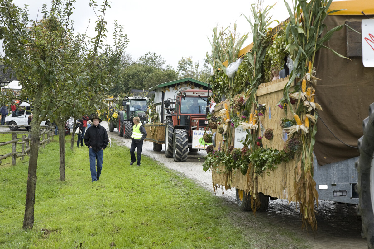 Freilichtmuseum Obstwiesenfest B. Heck Freilichtmuseum Obstwiesenfest B. Heck