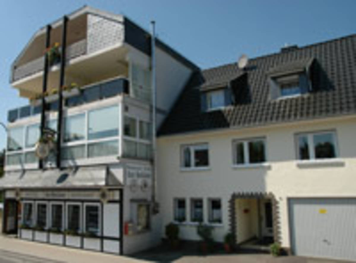 Hotel-Restaurant "Zum Holländer"***